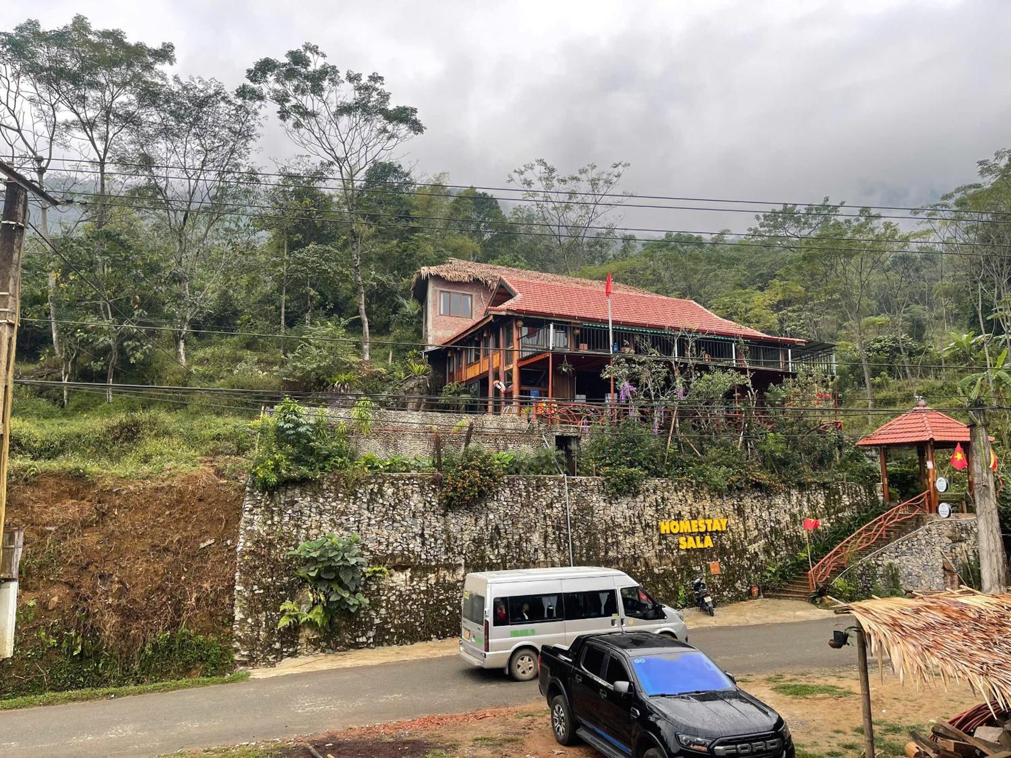 Pu Luong Sala Homestay Huong Ba Thuoc Exterior foto