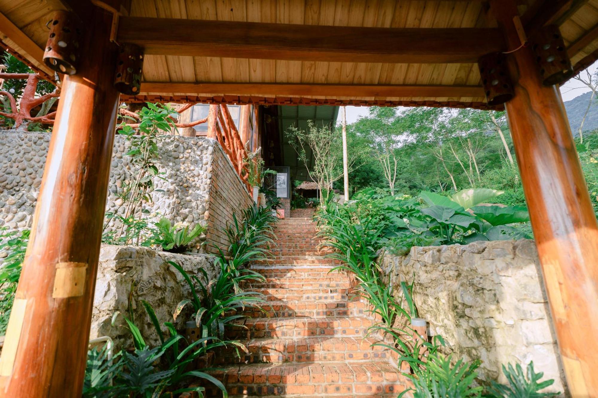 Pu Luong Sala Homestay Huong Ba Thuoc Exterior foto